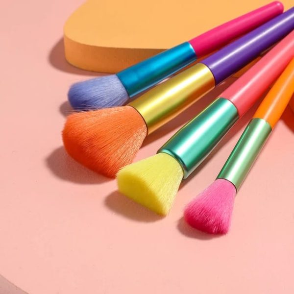 Docolor Makeup Rainbow Brushes Colourful Makeup Brush 15Pcs Set. o.two. officiacl.pk
